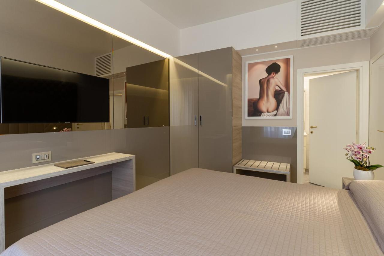 Harry'S Bar Trevi Luxury Apartments - Spagna Рим Екстер'єр фото