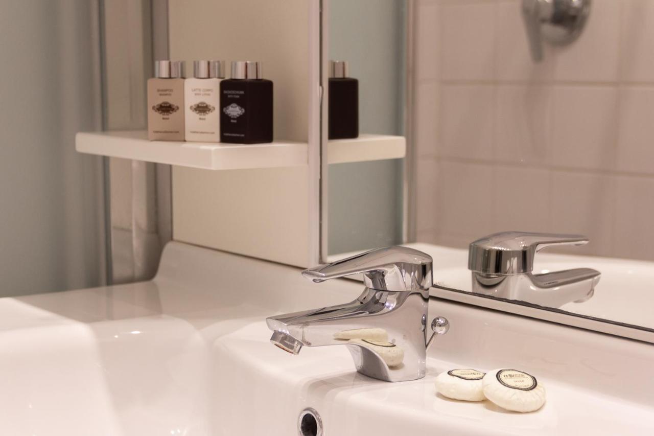 Harry'S Bar Trevi Luxury Apartments - Spagna Рим Екстер'єр фото