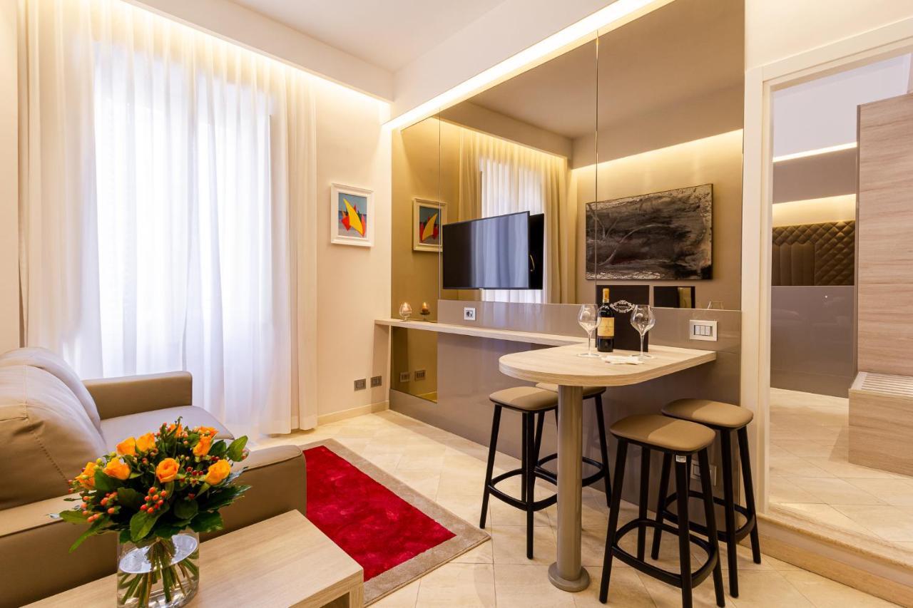 Harry'S Bar Trevi Luxury Apartments - Spagna Рим Екстер'єр фото